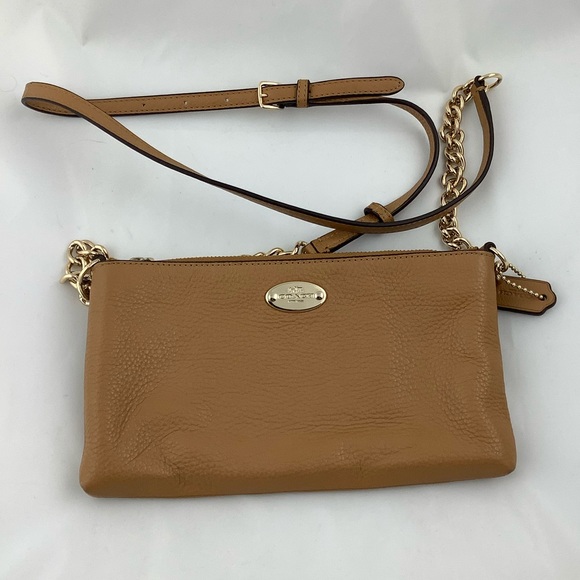 Coach Handbags - Coach Quinn Pebbled Leather Crossbody in Tan